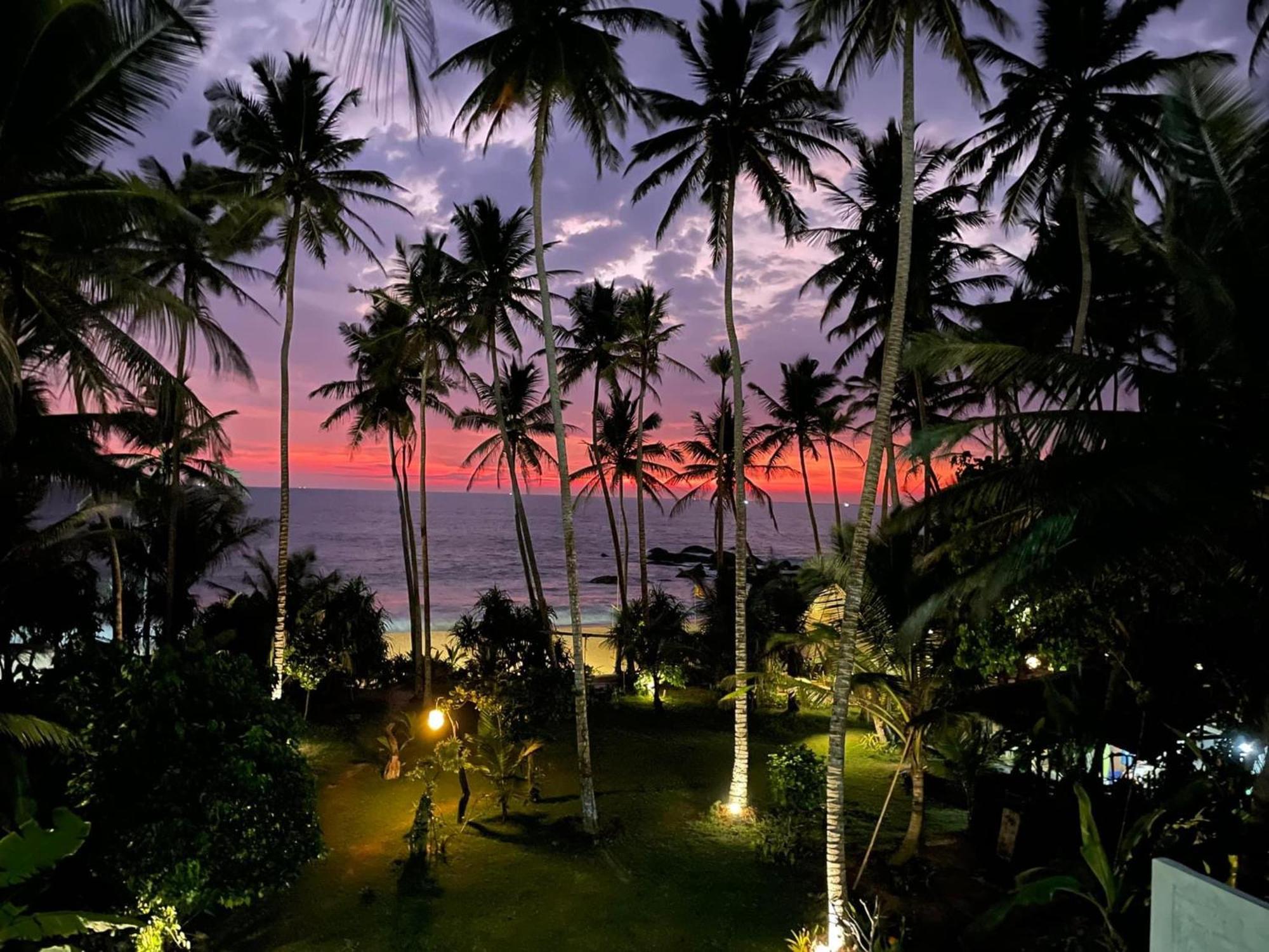 Villa La Kurumba Амбалангода Екстериор снимка