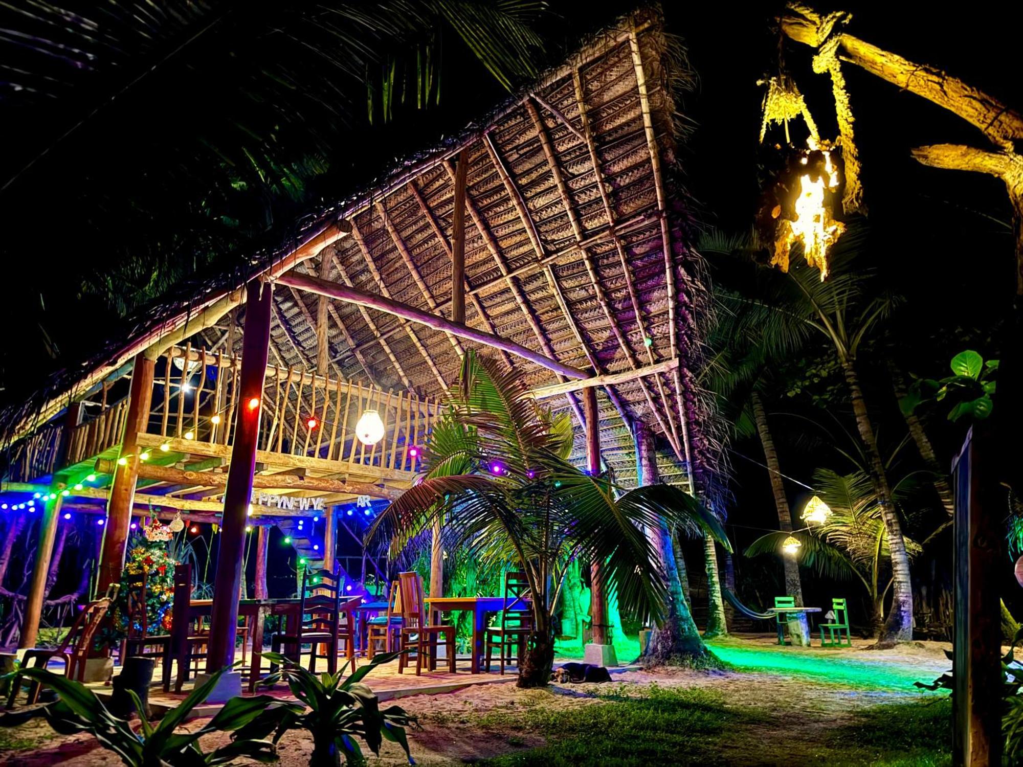 Villa La Kurumba Амбалангода Екстериор снимка