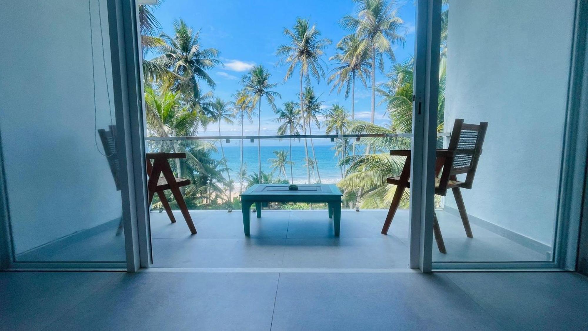 Villa La Kurumba Амбалангода Екстериор снимка