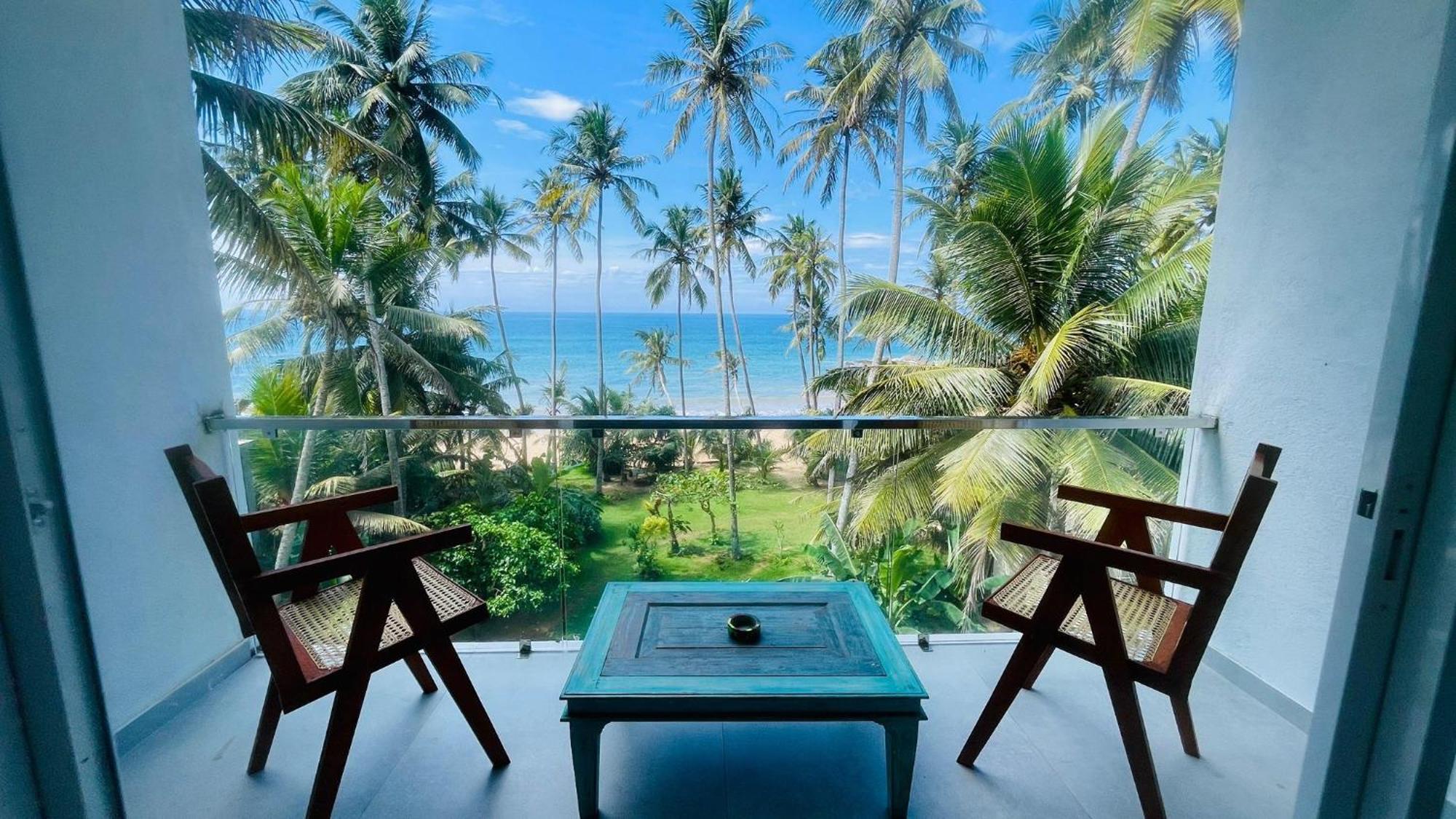 Villa La Kurumba Амбалангода Екстериор снимка